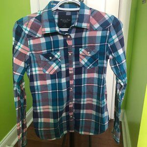 American Eagle Button Up